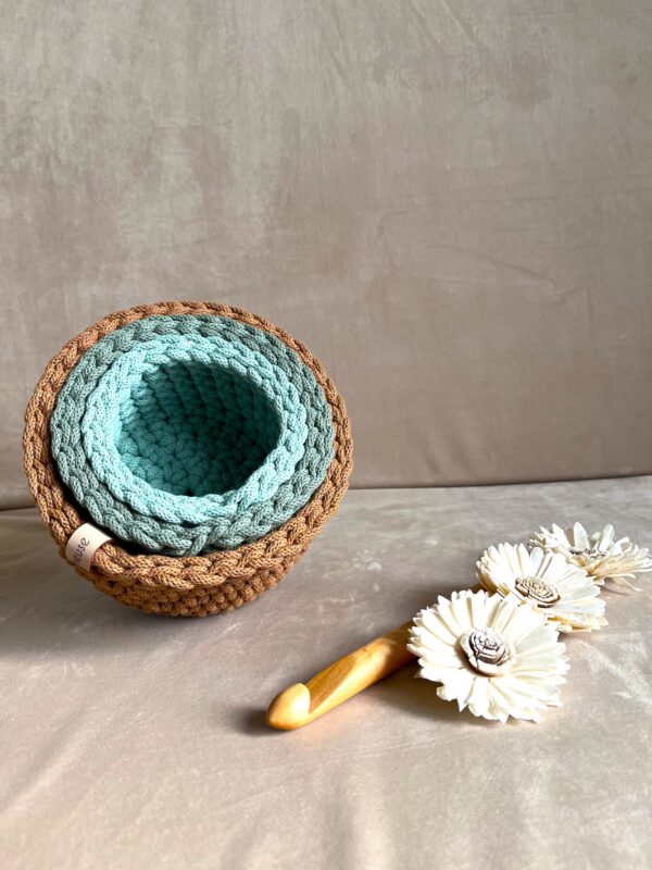 Trio de Corbeilles en crochet – Image 2